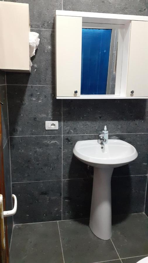 Eva Apartments Dhërmi Kültér fotó