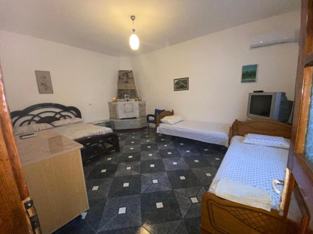 Eva Apartments Dhërmi Kültér fotó